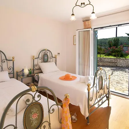 ヴィラ Emelisse By フィスカルドン